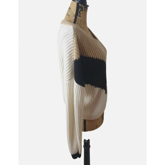 Rue21 Womens Oversized Cropped Sweater M Beige Black White Chevron Open Knit Med - Picture 2 of 5